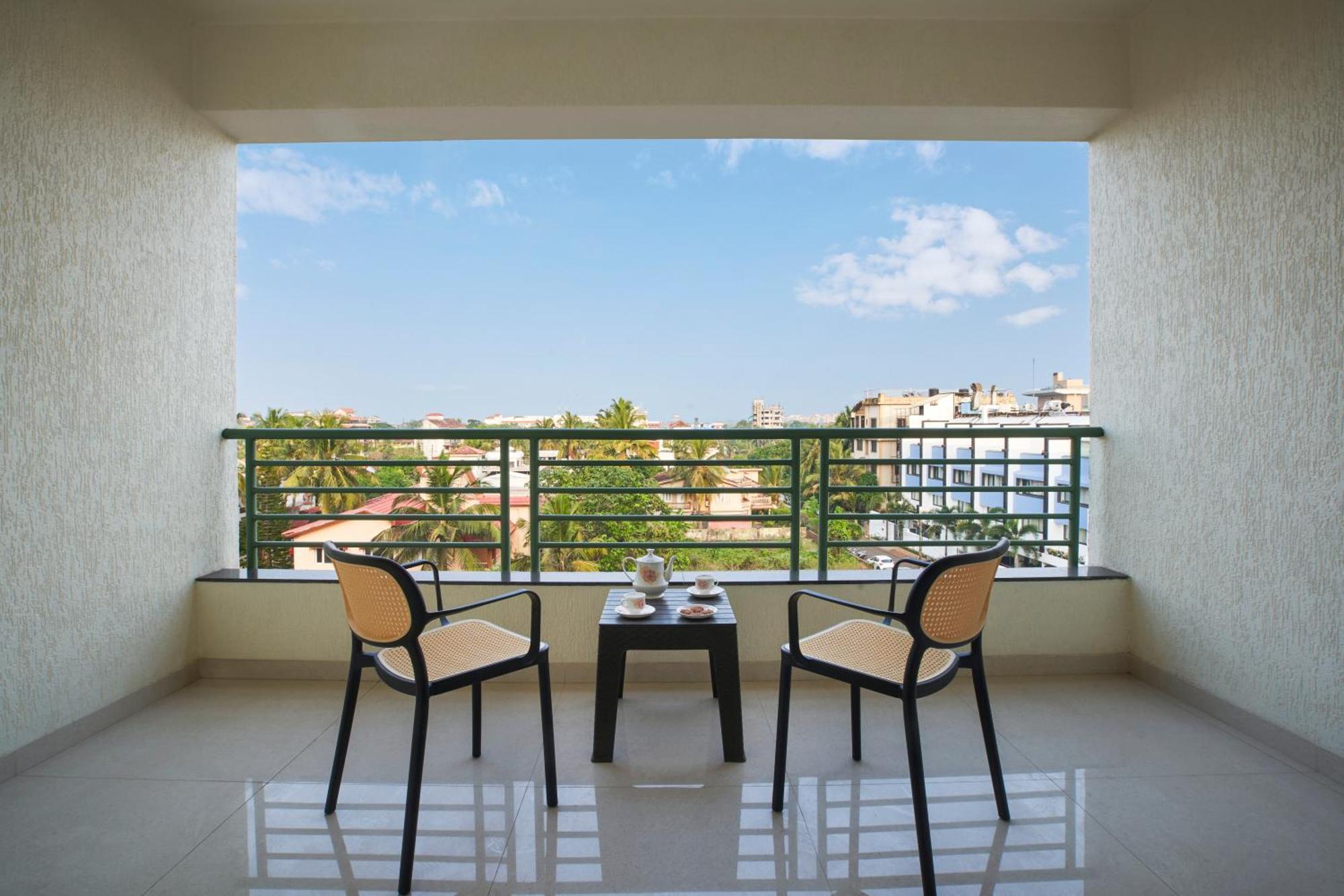 Grandeur Stays Panaji Eksteriør bilde